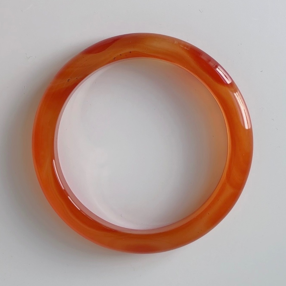 60mm Natural Carnelian Agate Round Bangle BA128